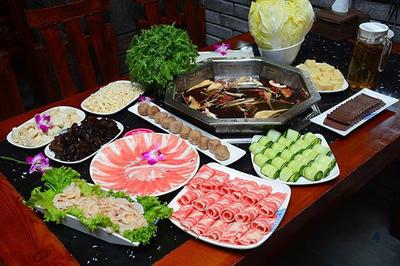 渝香居零加盟秘訣 以燜鍋為特色，打造差異化的重慶火鍋成功模式